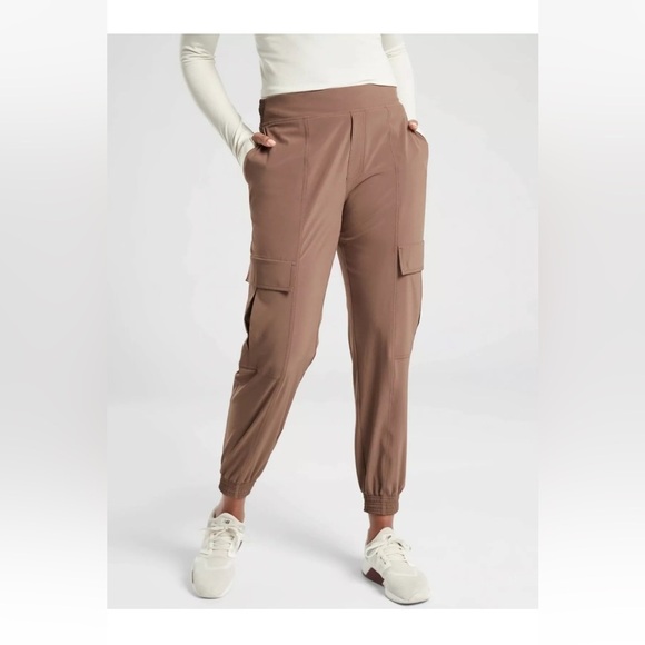 Athleta-0-mineral brown-Chelsea utility jogger-elastic waist, cargo pockets pant - Picture 1 of 15